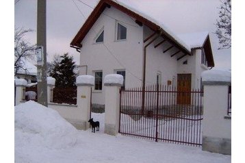 Accommodatie bij particulieren Zărneşti 2